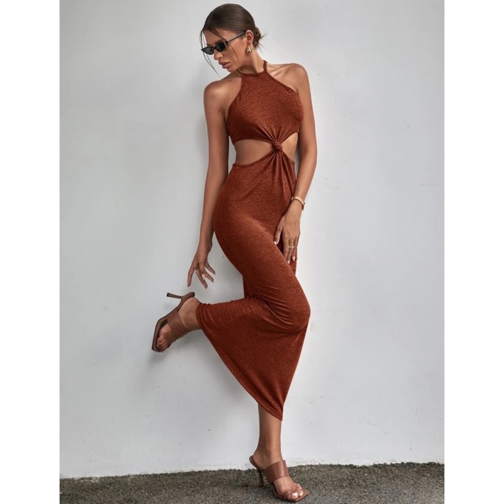 Cameron Tie Knit Dress in Rust - Picture 3 of 6